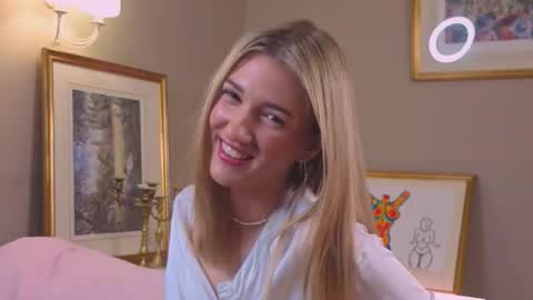 Snapshot of bridgetgodbold chatting on September 24, 2025, 8:45 pm Mary online show from September 24, 2025, 8:45 pm