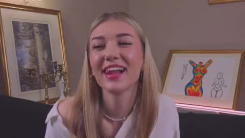 Snapshot of bridgetgodbold chatting on October 2, 2025, 8:38 pm Mary online show from October 2, 2025, 8:38 pm