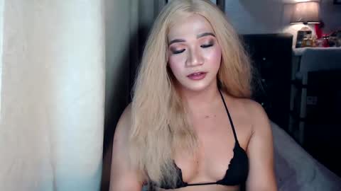 Snapshot of bridgettlovesyou chatting on February 20, 2025, 7:01 am BRIDGETT online show from February 20, 2025, 7:01 am