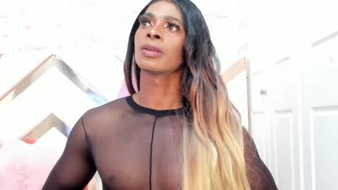 Snapshot of briggittebony chatting on January 19, 2025, 5:18 pm BIRGGITTEBONY online show from January 19, 2025, 5:18 pm