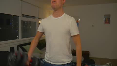 Snapshot of bright_bi chatting on December 1, 2025, 1:43 am bright bi online show from December 1, 2025, 1:43 am