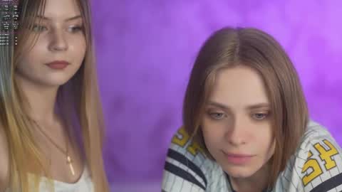 Diamonds Girls online show from May 11, 2026, 4:04 pm