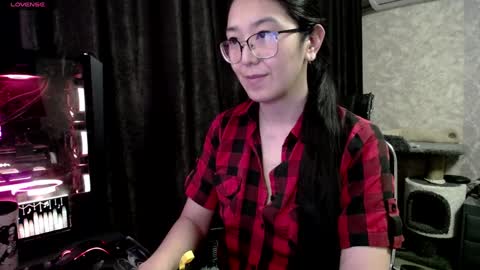 Aisha online show from January 28, 2025, 7:00 am