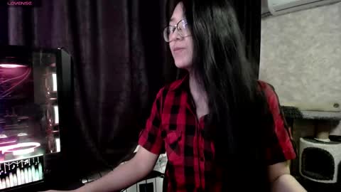 Aisha online show from February 24, 2025, 7:11 am
