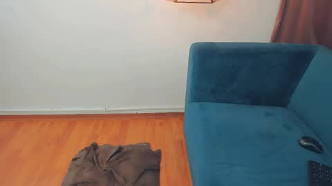brilliantegirl_ online show from May 31, 2026, 7:15 am