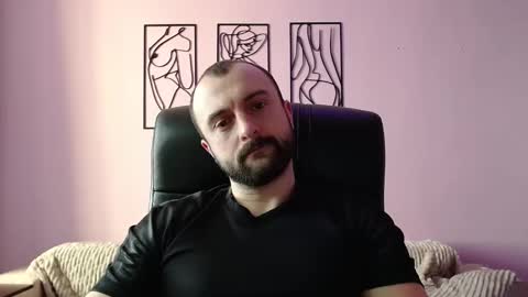 brindlefly69 online show from February 19, 2025, 11:38 am