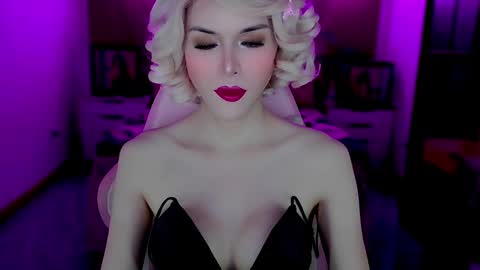 brionatop online show from October 23, 2025, 11:57 pm