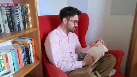 British Poet online show from November 27, 2025, 11:34 am