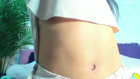 BRIYIT     online show from September 20, 2025, 4:57 am