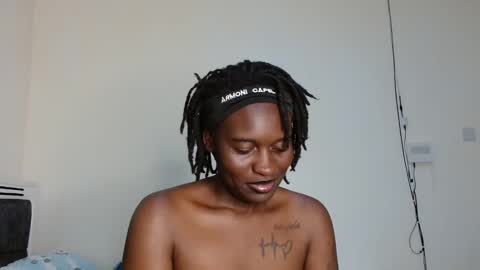 Snapshot of broken_haloo chatting on March 2, 2026, 5:52 am broken_haloo online show from March 2, 2026, 5:52 am