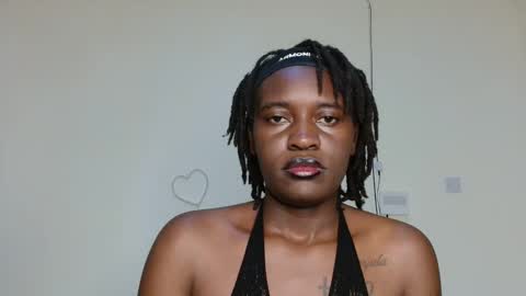 Snapshot of broken_haloo chatting on March 15, 2026, 4:07 am broken_haloo online show from March 15, 2026, 4:07 am