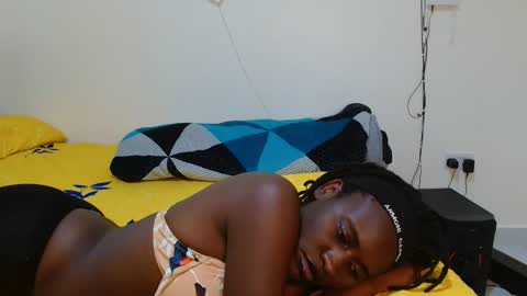 Snapshot of broken_haloo chatting on March 20, 2026, 2:05 am broken_haloo online show from March 20, 2026, 2:05 am