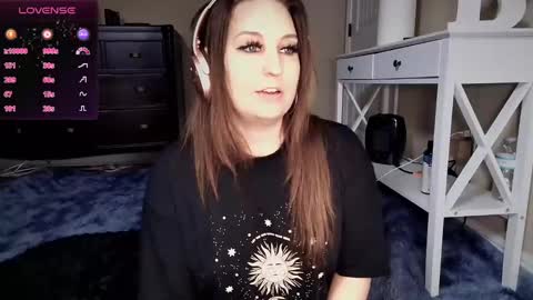 Snapshot of brookebee27 chatting on January 23, 2025, 4:52 am brookebee online show from January 23, 2025, 4:52 am