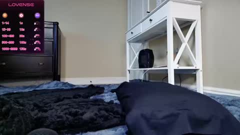 Snapshot of brookebee27 chatting on January 24, 2025, 10:51 pm brookebee online show from January 24, 2025, 10:51 pm