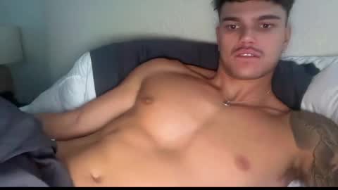 BrooklynTay online show from April 22, 2026, 10:44 pm