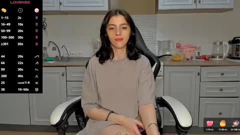 broosnica1 online show from March 9, 2025, 4:11 pm
