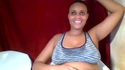 brown_lv online show from December 14, 2024, 12:12 pm