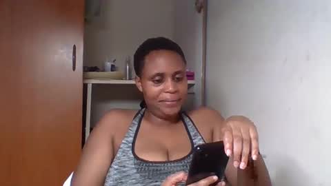 brown_lv online show from January 17, 2025, 6:54 pm