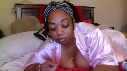 brownroundrenee online show from February 2, 2026, 2:27 pm