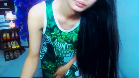 Snapshot of brownsausageroberta chatting on December 15, 2024, 3:24 am Roberta GODDESS OF PLEASURE AND SEXUALDESIRE online show from December 15, 2024, 3:24 am