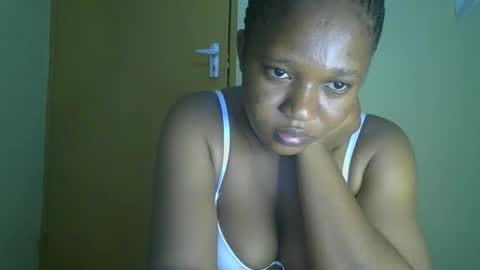 Snapshot of browny_kinky chatting on June 5, 2026, 6:52 am pitch online show from June 5, 2026, 6:52 am