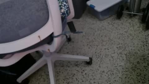 Snapshot of bruceb124u chatting on November 10, 2025, 6:40 pm bruceb124u online show from November 10, 2025, 6:40 pm