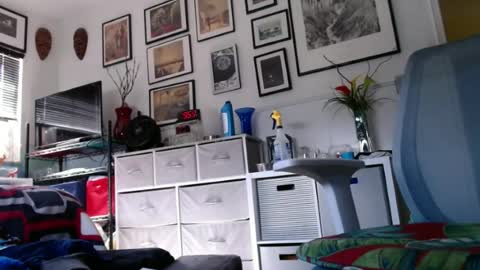Snapshot of bruceb124u chatting on June 16, 2026, 2:09 pm bruceb124u online show from June 16, 2026, 2:09 pm
