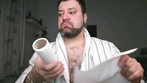 Bruce online show from November 25, 2025, 5:24 pm