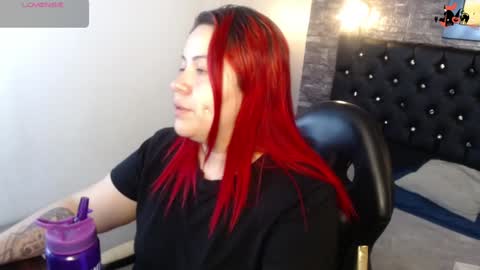 Snapshot of bruja_scarlata chatting on December 5, 2024, 11:38 am Bruja SCarlata online show from December 5, 2024, 11:38 am