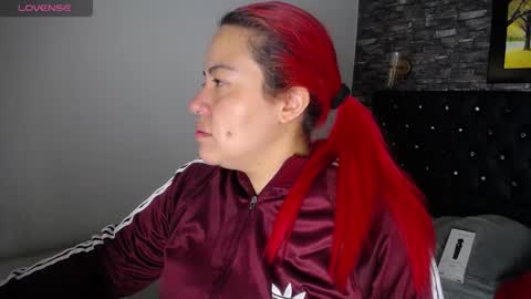 Snapshot of bruja_scarlata chatting on March 12, 2025, 11:09 am Bruja SCarlata online show from March 12, 2025, 11:09 am