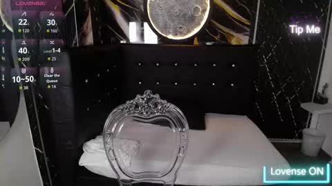 Snapshot of bruja_scarlata chatting on October 22, 2025, 10:15 am Bruja SCarlata online show from October 22, 2025, 10:15 am
