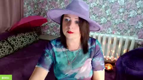 Snapshot of brunette7786 chatting on June 24, 2026, 7:35 pm Julia online show from June 24, 2026, 7:35 pm