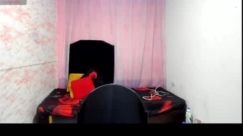 Snapshot of brunette_sasha chatting on May 26, 2026, 12:01 pm Sasha Brunette online show from May 26, 2026, 12:01 pm