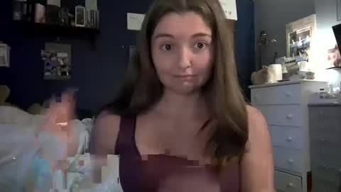 brunettebaby040 online show from October 13, 2025, 9:59 pm