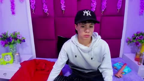 Bruno Cruz online show from October 8, 2025, 2:31 am