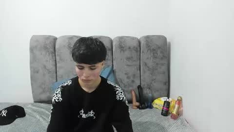 Bruno Cruz online show from March 25, 2026, 3:34 am