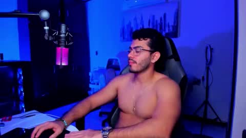 Bruno online show from November 17, 2025, 3:45 am