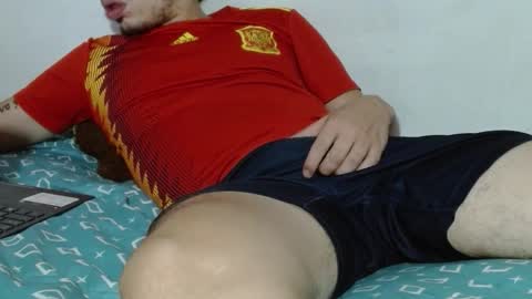 Snapshot of bruno_hard20 chatting on September 14, 2025, 7:18 am online show from September 14, 2025, 7:18 am