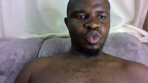 brucedarling online show from March 23, 2026, 3:32 am