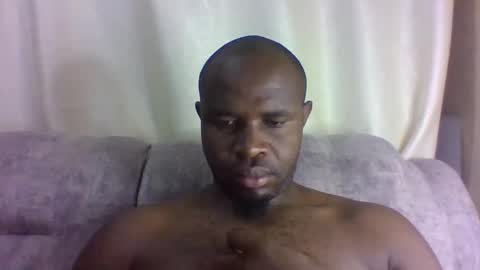 brucedarling online show from April 10, 2026, 5:01 am