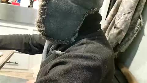 Steve... aka SkinnieDippin aka TimberTramp online show from December 20, 2025, 6:48 pm