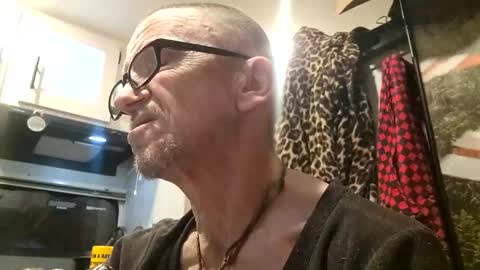 Steve... aka SkinnieDippin aka TimberTramp online show from April 16, 2026, 12:06 pm