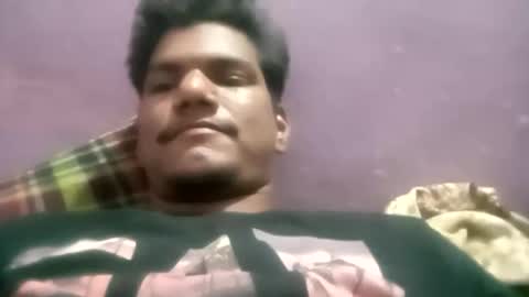 Snapshot of brusle96 chatting on February 27, 2026, 12:27 pm Tillu online show from February 27, 2026, 12:27 pm