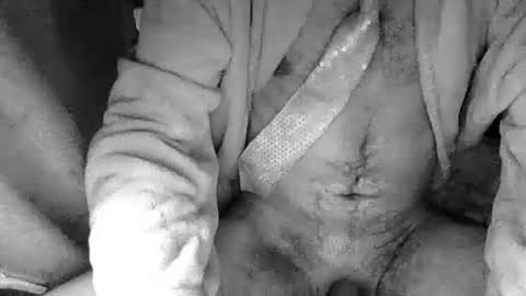 Snapshot of brutusek9191 chatting on October 19, 2025, 1:45 pm brutusek9191 online show from October 19, 2025, 1:45 pm