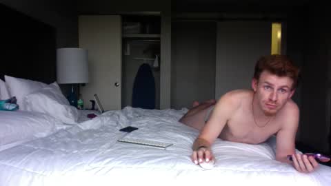 Snapshot of brxdd88 chatting on October 28, 2025, 8:00 pm BRADDY online show from October 28, 2025, 8:00 pm