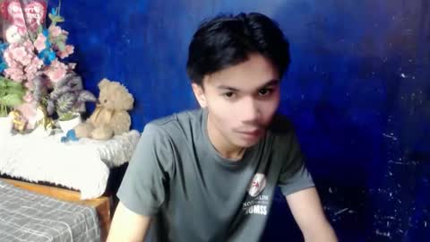 Snapshot of bry_cumxx chatting on April 7, 2026, 9:21 am bryan online show from April 7, 2026, 9:21 am