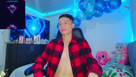 BRYAM INDEPENDENT MODEL online show from January 17, 2025, 12:53 am