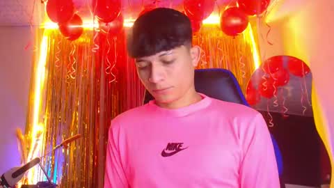 BRYAM INDEPENDENT MODEL online show from September 30, 2025, 1:10 am