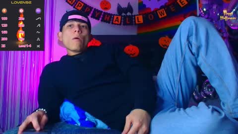 BRYAM INDEPENDENT MODEL online show from October 18, 2025, 2:58 am