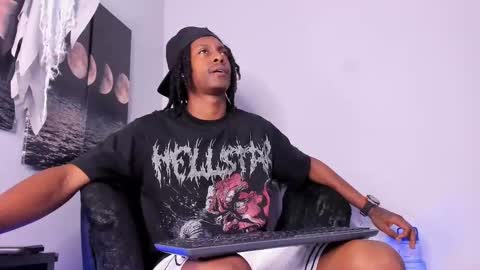 Bryxon  online show from October 6, 2025, 3:53 pm